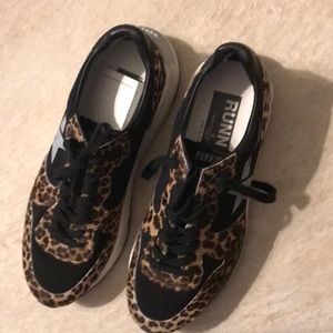 Golden Goose leopard running shoe size 39.